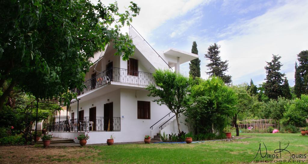 Drivas Apartments Платаниас Екстериор снимка